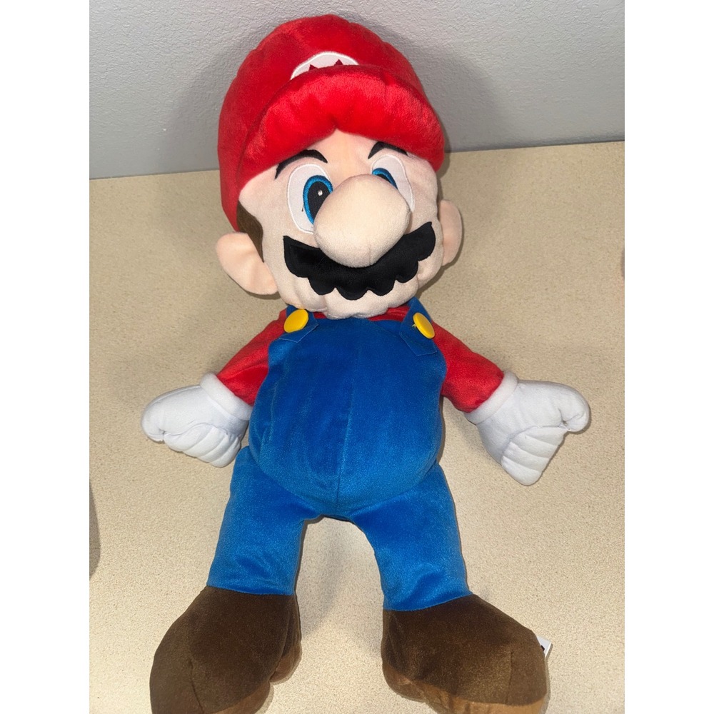 Nintendo Super Mario Plush 18 Inch Stuffed Toy With‎ Back Pocket